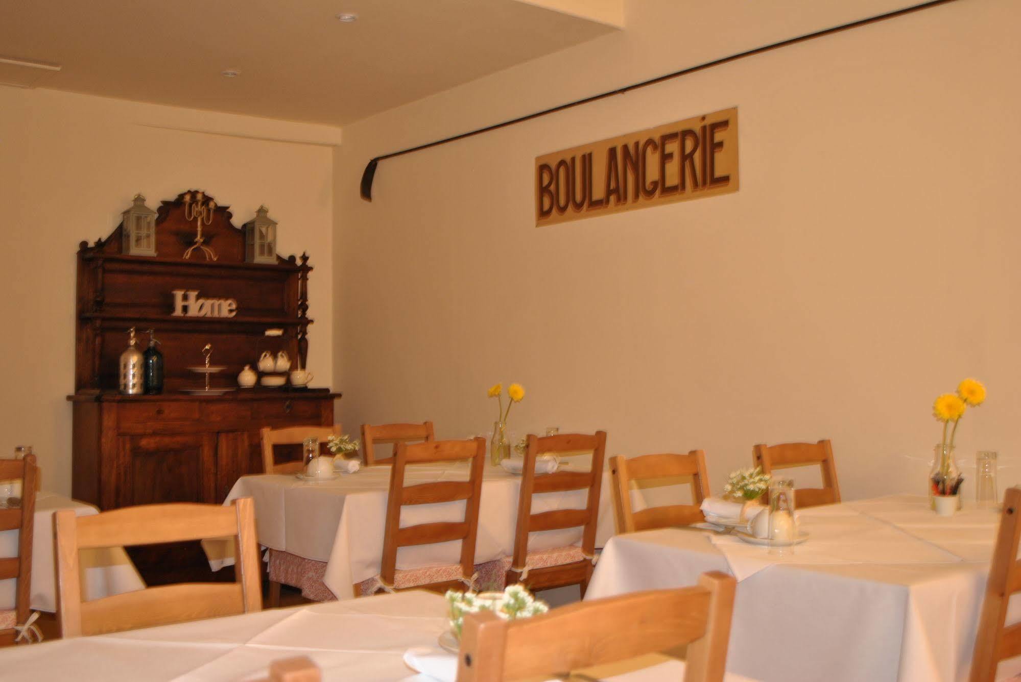 L'Ancienne Boulangerie Bed & Breakfast Caunes-Minervois Ngoại thất bức ảnh