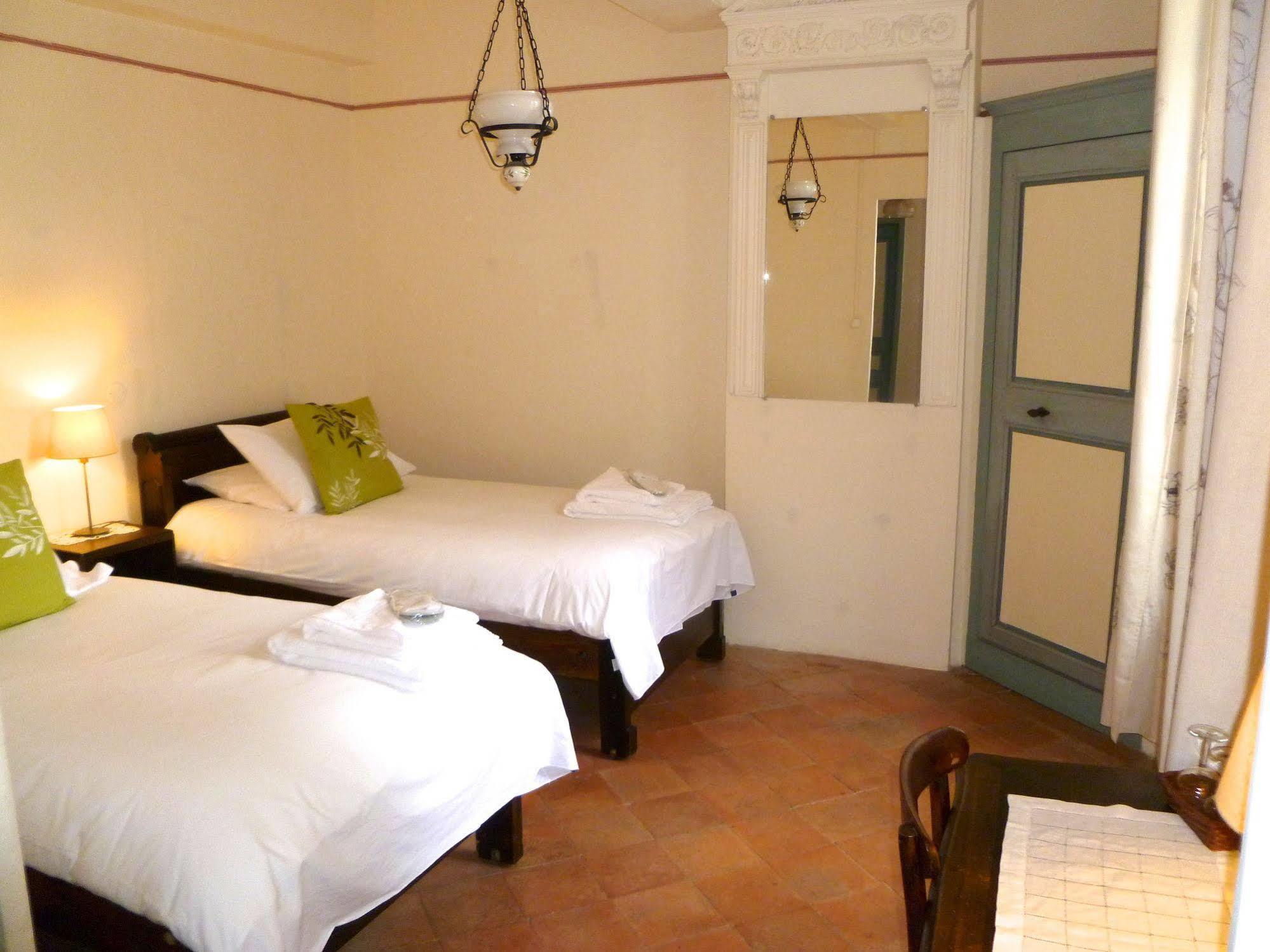 L'Ancienne Boulangerie Bed & Breakfast Caunes-Minervois Ngoại thất bức ảnh